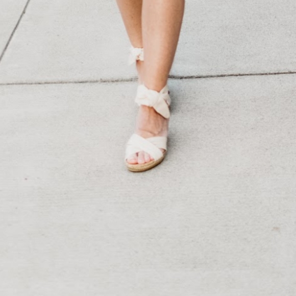 UGG 2" wedge Sandals for the summer - Picture 2 of 5